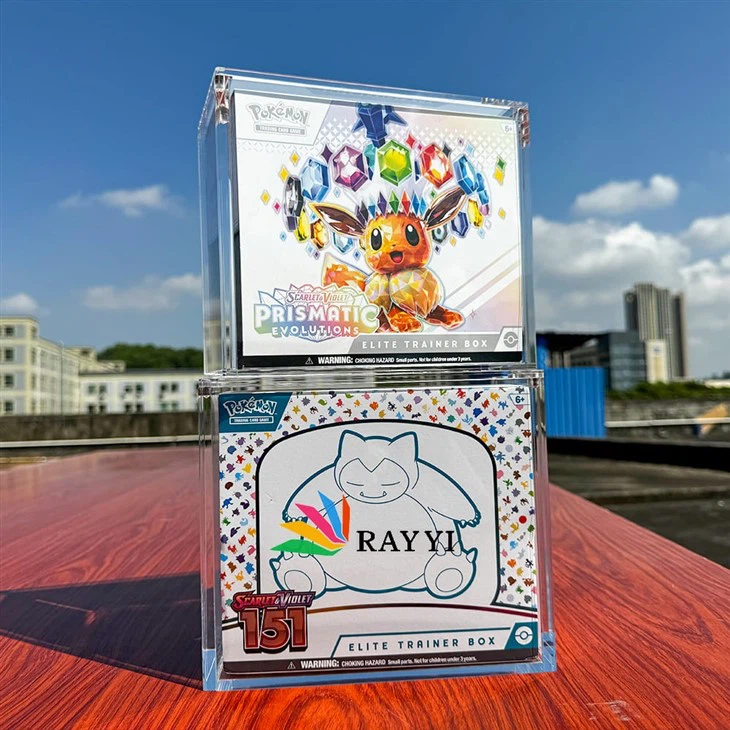 Pokémon Prismatic Evolutions ETB Acrylic Case